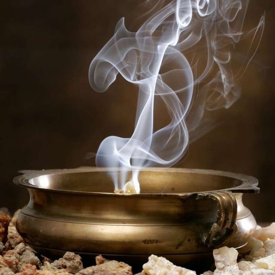 Frankincense redist. EO (100% эфирное масло Ладан двойная дистилляция) Индия